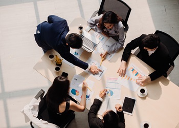 Acquisition and Retention Strategies​